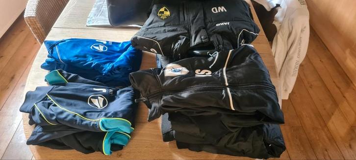 🥳SK LIERSE VOETBAL UITRUSTING 🥳M--L new 2015 150€ipv780€, Sport en Fitness, Voetbal, Nieuw, Maat L, Ophalen of Verzenden