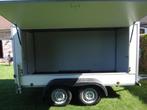 Dubbelassige bestelwagen met aanhanger, Ophalen, Gebruikt