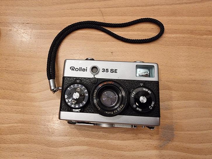 Rollei 35 SE Silver (Singapore), Audio, Tv en Foto, Fotocamera's Analoog, Verzenden