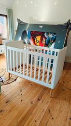 Babybedje Quax 90 x 120cm (wit, verstelbaar in hoogte), Kinderen en Baby's, Babywiegjes en Ledikanten, Ophalen, Gebruikt, Ledikant