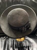 Hoed dames, Enlèvement, Chapeau