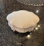 Porseleinen juwelendoosje van Limoges, Ophalen