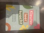 Een schoolboek kleuterleerkracht  van eva dierickx en astrid, Boeken, Ophalen of Verzenden, Gelezen, Hogeschool, Academia Press