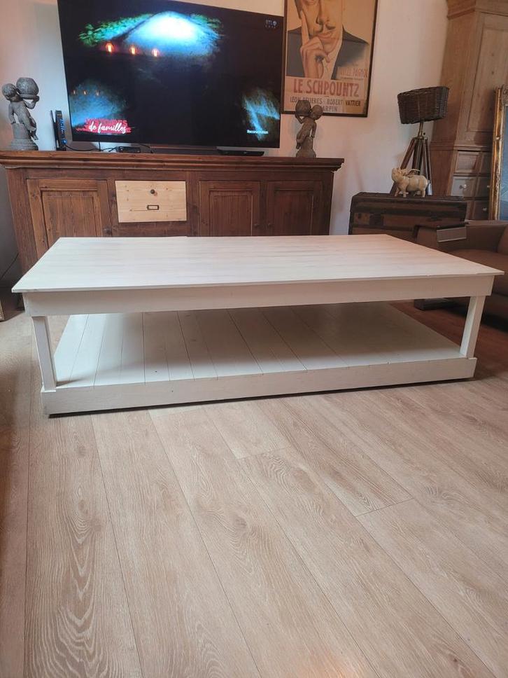 OM BINNEN TE KOMEN: grote woonkamertafel, Huis en Inrichting, Tafels | Salontafels, Gebruikt, Ophalen