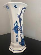 Antieke Delftse vaas in aardewerk van Boch de La Louvière, Antiek en Kunst, Ophalen