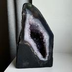 Amethist geode, Verzamelen, Mineralen en Fossielen, Ophalen of Verzenden