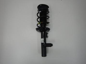 VW Passat B8 DCC Veerpoot Links/Rechts-Voor 3Q0413032 beschikbaar voor biedingen