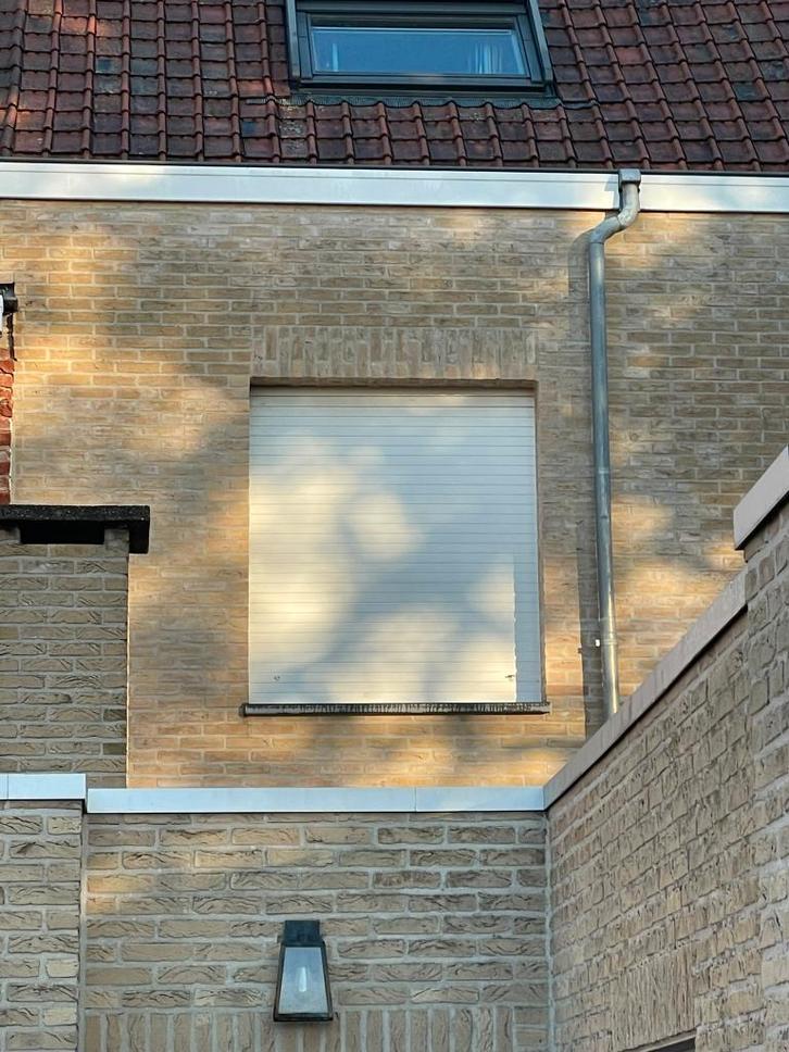 pvc superisolend raam met rolluik, kan volledig open., Bricolage & Construction, Châssis & Portes coulissantes, Comme neuf, Châssis de fenêtre