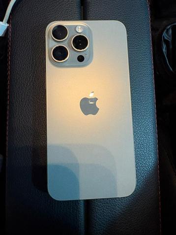iPhone 15 Pro Max, Telecommunicatie, Mobiele telefoons | Apple iPhone, 94 %, IPhone 15 Pro Max, Zo goed als nieuw, Zonder abonnement