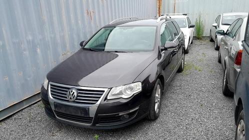 VW PASSAT BREAK 1.8 BENZINE   EURONORM 6, Autos, Volkswagen, Particulier, Passat, ABS, Régulateur de distance, Airbags, Air conditionné