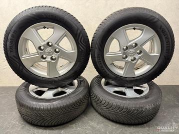 15” Toyota Auris, Corolla, Verso Velgen + met Banden 195/65/, Auto-onderdelen, Gebruikt, 15 inch, Banden en Velgen, Ophalen of Verzenden