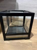 Terrarium met zwarte kader, Dieren en Toebehoren, Ophalen, Zo goed als nieuw