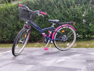meisjes fiets 9-12 jaar in prima staat beschikbaar voor biedingen