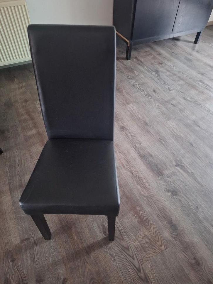 6 stoelen en houten ronde tafel., Huis en Inrichting, Stoelen, Ophalen