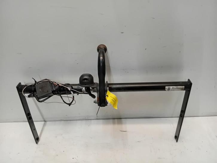 TREKHAAK Seat Ibiza ST (6J8) (01-2010/07-2016) (533800), Auto-onderdelen, Ophanging en Onderstel, Seat, Gebruikt