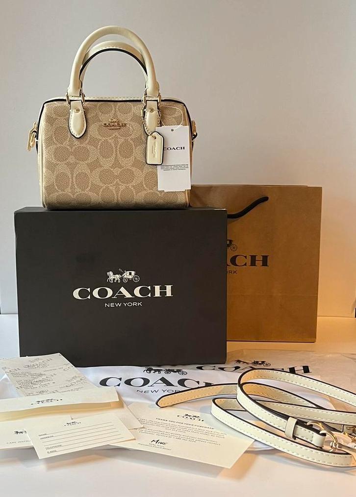 COACH Mini Rowan- Signature Canvas Chalk, Brand New, Handtassen en Accessoires, Tassen | Damestassen, Nieuw, Beige, Ophalen of Verzenden