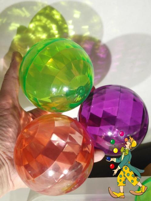 Prismatische doorschijnende stuiterbal „Diamand” 32mm c, Kinderen en Baby's, Speelgoed | Buiten | Actiespeelgoed, Zo goed als nieuw