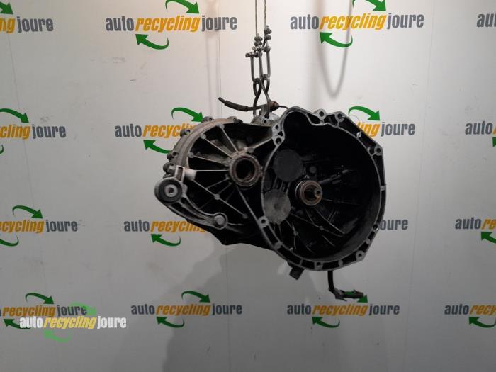 Versnellingsbak van een Ford Transit Connect, Auto-onderdelen, Transmissie en Toebehoren, Ford, Gebruikt, 3 maanden garantie