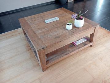 Salontafel beschikbaar voor biedingen