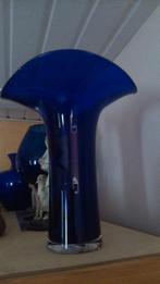 Zeer mooie muranovaas in blauw glas, Ophalen, Zo goed als nieuw, Blauw, Glas