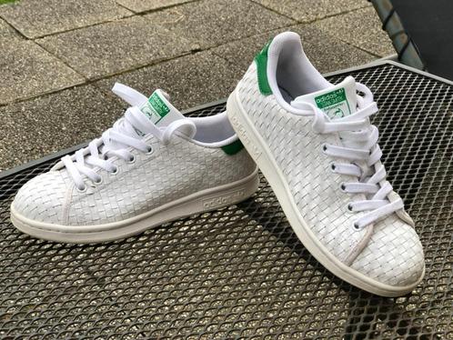 Schoenen ADIDAS maat 36,5, Kleding | Dames, Schoenen, Zo goed als nieuw, Wit, Ophalen of Verzenden