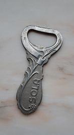 Oude flesopener SOLA, Verzamelen, Biermerken, Ophalen, Gebruikt, Flesopener, Overige merken
