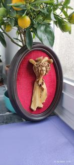 Bas-reliëf in frame, Antiek en Kunst, Kunst | Beelden en Houtsnijwerken, Ophalen of Verzenden