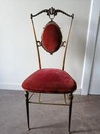 Massief koperen stoel met rode bekleding, Maison & Meubles, Chaises, Rouge, Klassiek, Enlèvement, Utilisé