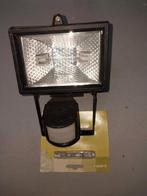 Halogeen Breedstraler met Bewegingsmelder + reserve lamp, Huis en Inrichting, Ophalen, Gebruikt