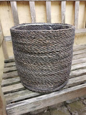 Plantenbak plantenmand bloempot cache-pot 30 cm hoog. beschikbaar voor biedingen