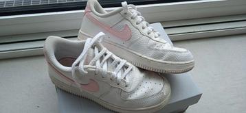 Nike force 1 - pointure 34 