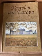 Boek kastelen van Europa, Ophalen of Verzenden, Europa