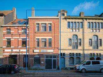 Industrieel te koop in Gent, 3 slpks beschikbaar voor biedingen