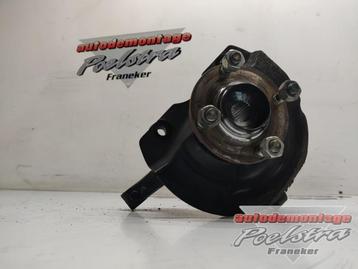 Fusee rechts-voor van een Mitsubishi Space Star beschikbaar voor biedingen