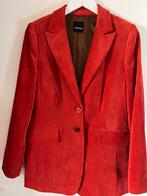 Mooie vest Taifun, Ophalen, Zo goed als nieuw, Rood
