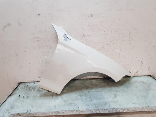 SPATBORD RECHTS VOOR BMW 1 serie (F20) (01-2010/06-2019), Auto-onderdelen, Carrosserie, Spatbord, BMW, Voor, Rechts, Gebruikt