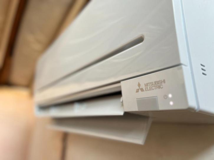 Mitsubishi Airco, Elektronische apparatuur, Airco's, Nieuw, Wandairco, 60 tot 100 m³, 3 snelheden of meer, Koelen en Ontvochtigen