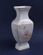 Vaas met bloemenmotief - +/- 25 cm hoog, Ophalen, Gebruikt, Wit, Aardewerk of Porselein
