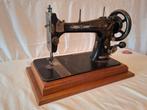 Antiek naaimachine, Antiek en Kunst, Antiek | Naaimachines, Ophalen