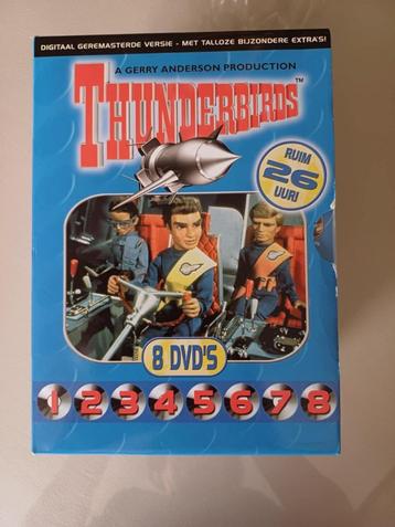 Thunderbirds box met 8 dvd's nieuwstaat zie objecten beschikbaar voor biedingen