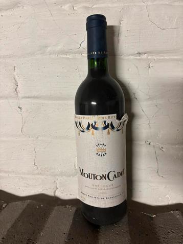 Mouton cadet 1998, Enlèvement, Comme neuf