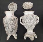 Italiaanse vazen te koop rond 1950, Enlèvement