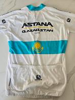 Maillot de champion du Kazakhstan Astana, Vélos & Vélomoteurs, Accessoires vélo | Vêtements de cyclisme, Comme neuf, Enlèvement ou Envoi
