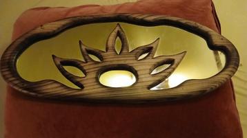 Lotus Spiegel (Kunstwerk in hout) beschikbaar voor biedingen