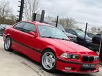 BMW 3 Serie 325 2.5 i 192CV / PACK M / TOIT OUVRANT / ETAT N, Auto's, 2500 cc, 4 zetels, Achterwielaandrijving, Zwart