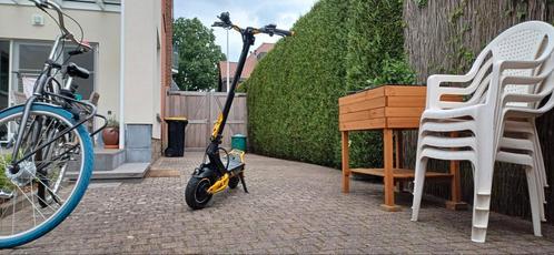 Vsett 10+ E step, Fietsen en Brommers, Steps, Gebruikt, Elektrische step (E-scooter), Ophalen