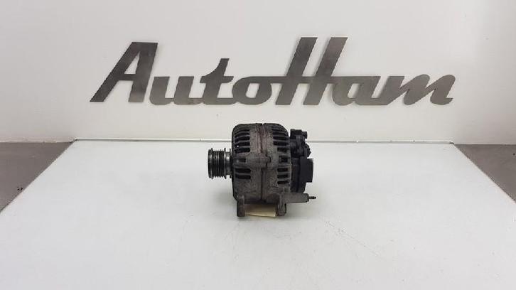 DYNAMO Volkswagen Polo IV (9N1 / 2/3) (01-2001/12-2012), Auto-onderdelen, Motor en Toebehoren, Volkswagen, Gebruikt