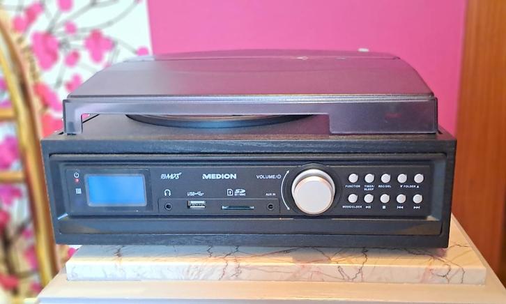 Platine vinyle, TV, Hi-fi & Vidéo, Tourne-disques, Comme neuf, Tourne-disque, Autres marques, Automatique, Connexion USB, Enlèvement ou Envoi