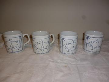 4 tasses Mug Distri Boch SECA England 