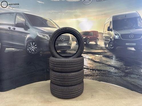 Zomerbanden Demo 225/45R18 Continental Premium Contact 6 95V, Auto-onderdelen, Banden en Velgen, Band(en), Zomerbanden, 18 inch